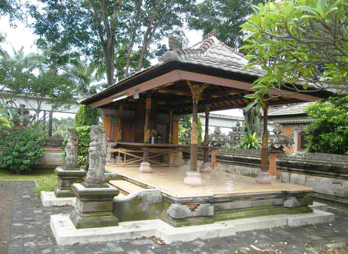 gambar rumah adat bali merjan